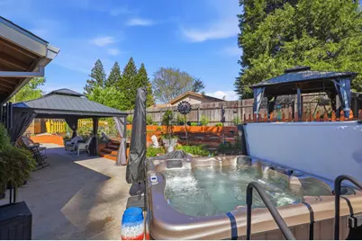 8101 Ramwood Way, Orangevale, CA 95662 - Photo 11