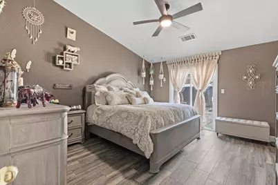 1029 Chenin Blanc Street, Los Banos, CA 93635 - Photo 15