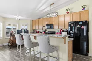 1029 Chenin Blanc St, Los Banos, CA 93635 - Photo 11