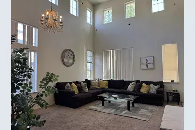 8859 Shasta Lily Drive, Elk Grove, CA 95624 - Photo 5