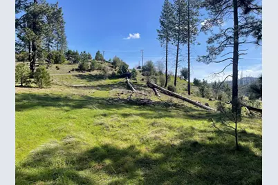 7602 Old Emigrant Trail W, Mountain Ranch, CA 95246 - Photo 17