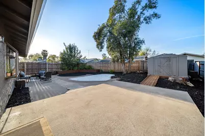 10981 Mira River Court, Rancho Cordova, CA 95670 - Photo 17