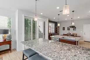 1041 Essington Ln, Roseville, CA 95747 - Photo 13