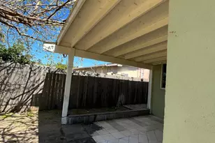 7114 Myrtle Ave, Winton, CA 95388 - Photo 9