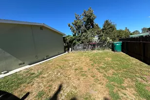 7114 Myrtle Ave, Winton, CA 95388 - Photo 5