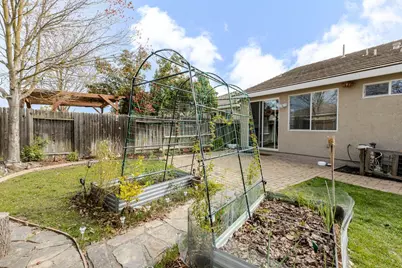 1849 Dawnelle Way, Sacramento, CA 95835 - Photo 29