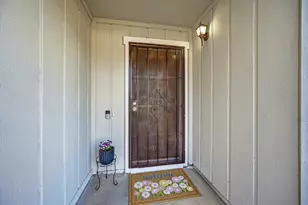4592 Tuttle Dr, Rocklin, CA 95677 - Photo 3