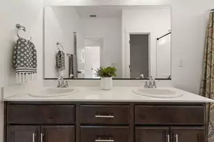 3329 Crocker Dr, Sacramento, CA 95818 - Photo 27