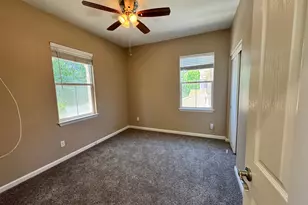 188 S Pacifico St, Tracy, CA 95391 - Photo 27