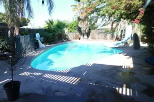 905 Charter Oaks Ct, Bakersfield, CA 93309 - Photo 17