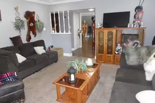 905 Charter Oaks Ct, Bakersfield, CA 93309 - Photo 9