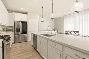 974 N Lyonia Dr, Galt, CA 95632 - Photo 23