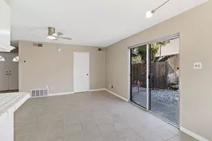 1027 Charleston Cir, Roseville, CA 95661 - Photo 37