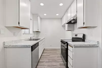 8264 Center Pkwy #104, Sacramento, CA 95823 - Photo 5