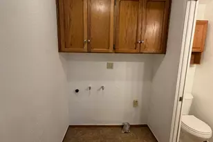 4580 26th Ave, Sacramento, CA 95820 - Photo 35