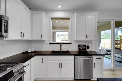 11962 Granzella Way, Rancho Cordova, CA 95742 - Photo 9