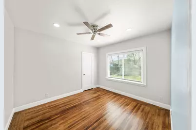 976 Acacia Avenue, Sacramento, CA 95815 - Photo 19