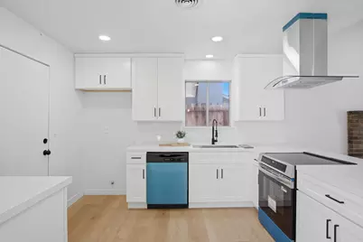 1051 Hysell Court, Turlock, CA 95380 - Photo 9