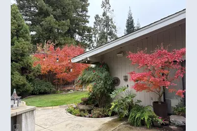 4216 Corona Way, Sacramento, CA 95864 - Photo 39