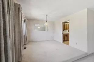 6319 St James Dr, Carmichael, CA 95608 - Photo 17