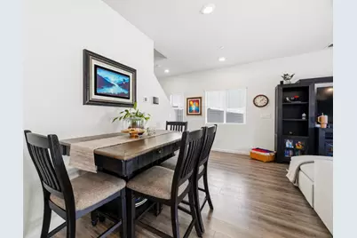 3730 Roseparke Way, Sacramento, CA 95834 - Photo 11