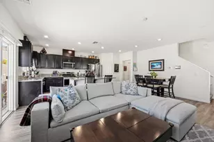 3730 Roseparke Way, Sacramento, CA 95834 - Photo 3