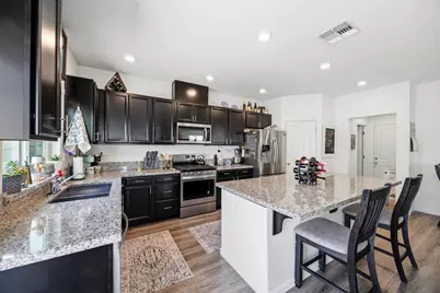 3730 Roseparke Way, Sacramento, CA 95834 - Photo 9