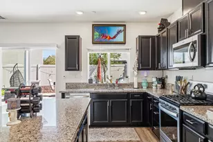 3730 Roseparke Way, Sacramento, CA 95834 - Photo 5