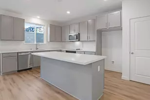 1992 Talavera Dr, Lincoln, CA 95648 - Photo 3