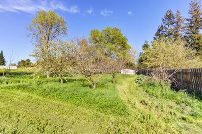 9835 Harvey Road, Galt, CA 95632 - Photo 23