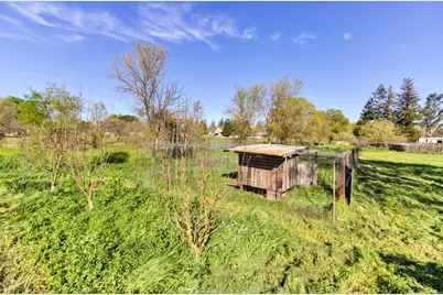 9835 Harvey Road, Galt, CA 95632 - Photo 33