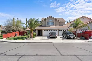 446 Port St, Los Banos, CA 93635 - Photo 3