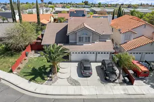 446 Port St, Los Banos, CA 93635 - Photo 1