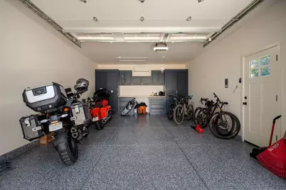 2432 6th Avenue, Sacramento, CA 95818 - Photo 21