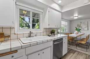 2800 Stafford Way, Sacramento, CA 95821 - Photo 11