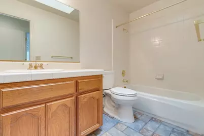 4520 Candle Court, Elk Grove, CA 95758 - Photo 31