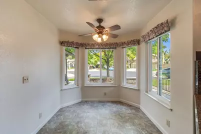 4520 Candle Court, Elk Grove, CA 95758 - Photo 19