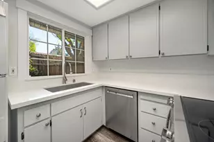 1172 Ravine View Dr, Roseville, CA 95661 - Photo 9