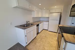 3701 Colonial Dr, Modesto, CA 95356 - Photo 5