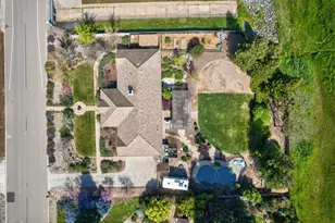 7724 Polo Crosse Ave, Sacramento, CA 95829 - Photo 47