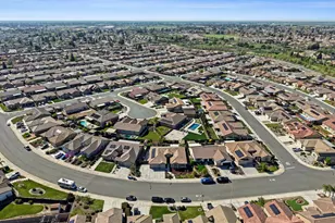 1093 Dimaggio Way, Galt, CA 95632 - Photo 45