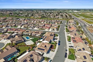 1093 Dimaggio Way, Galt, CA 95632 - Photo 43