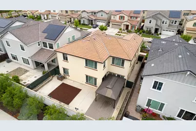 1652 Andromeda Court, Lathrop, CA 95330 - Photo 5