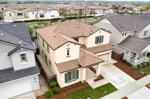 1652 Andromeda Ct, Lathrop, CA 95330 - Photo 3