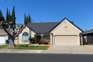 345 Riviera Way, Turlock, CA 95382 - Photo 1