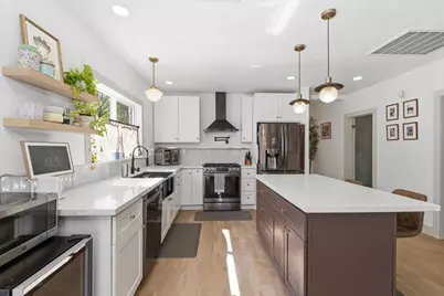 2106 57th Street, Sacramento, CA 95817 - Photo 17