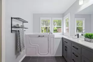 6801 Paseo Del Sol Way, Elk Grove, CA 95758 - Photo 47