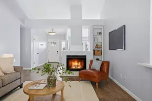 6801 Paseo Del Sol Way, Elk Grove, CA 95758 - Photo 15