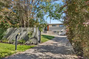 3937 Orangewood Dr, Fair Oaks, CA 95628 - Photo 49