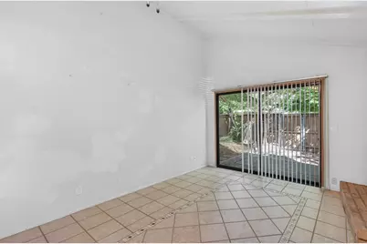 8187 La Riviera Drive, Sacramento, CA 95826 - Photo 15